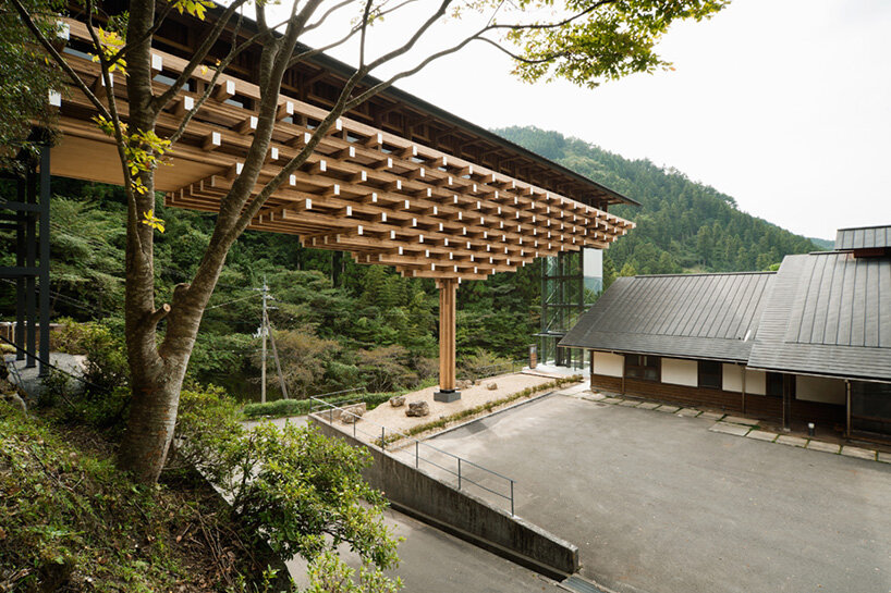 Kuma's argument for regional building culture