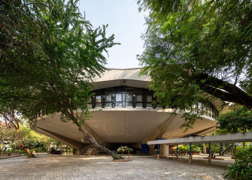 The Round Building at the Faculty of Science, Mahidol University, Thailand, by Amorn Srivong, 1968, an inverted concrete cone cantilevered over a tree-shaded court